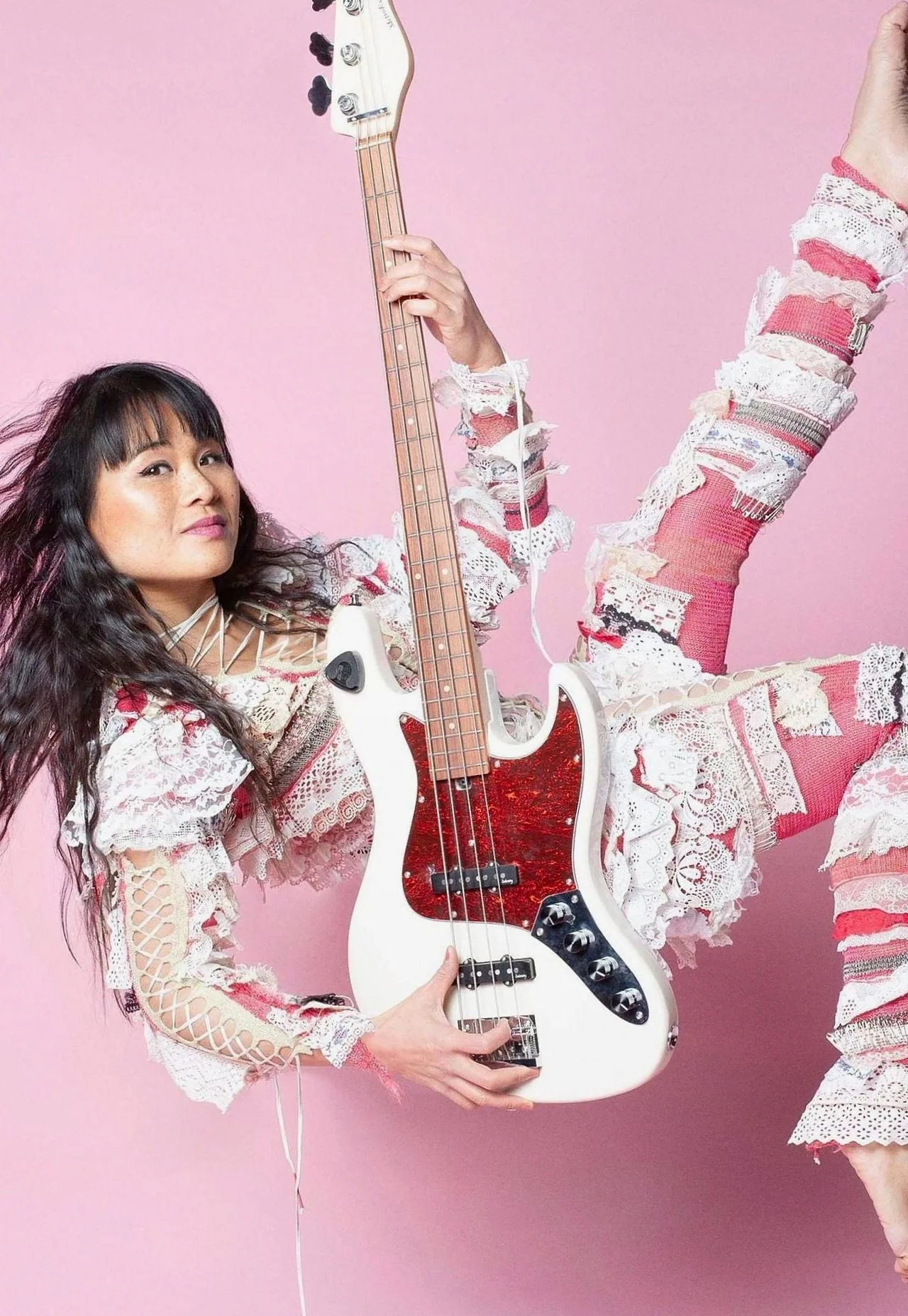 Nhung Dam - Legende van de witte slang — achtergrondafbeelding