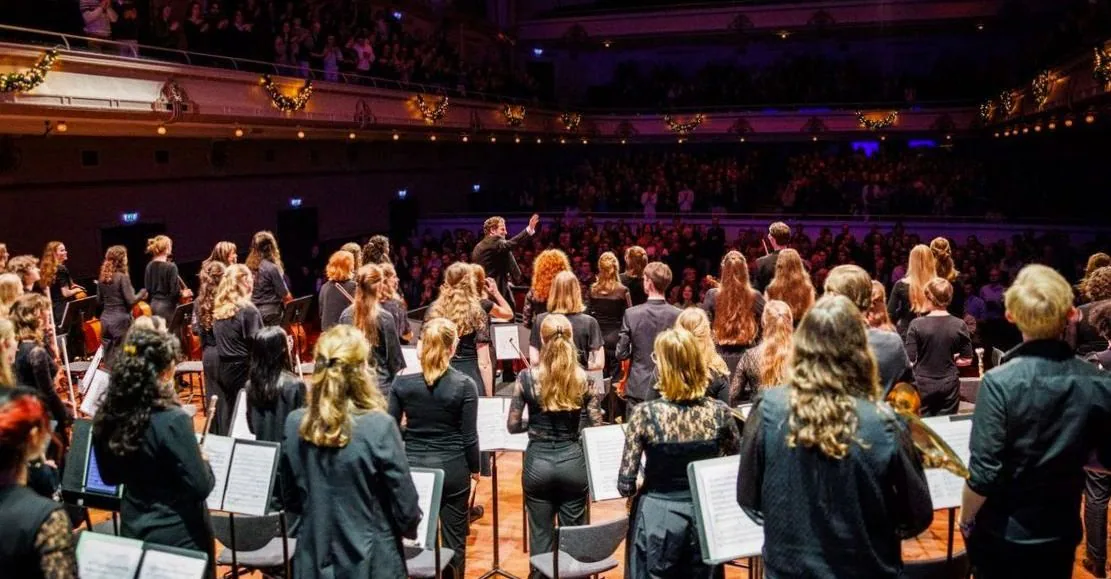 Nijmeegs Studenten Orkest — background image