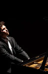 Nikola Meeuwsen · Podium Zuidhaege, Assen · zo 13 dec 2026
