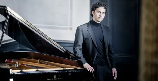 Nikola Meeuwsen - Nederlands toptalent met internationale allure · Amare, Den Haag · vr 19 mrt 2027