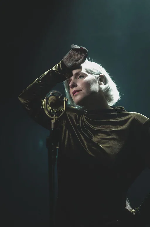 Nina June · TivoliVredenburg, Utrecht · Sun, 22 Nov 2026