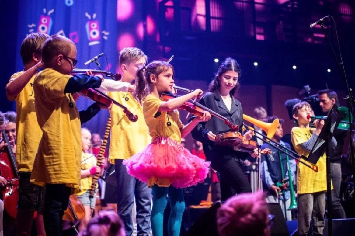 Noord Nederlands Orkest — background image