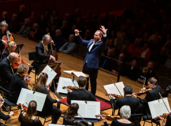 Orkest Phion — achtergrondafbeelding