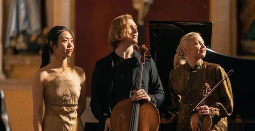 Paddington Trio - Tuulia Hero, Stephanie Tang en Patrick Moriarty · Wilminktheater en Muziekcentrum Enschede, Enschede · Sun, 14 Mar 2027