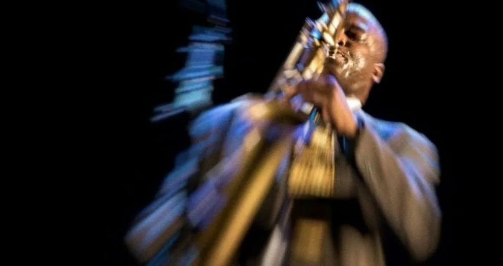 Paradox Jazz Orchestra ft. James Carter – The Music of John Coltrane — achtergrondafbeelding
