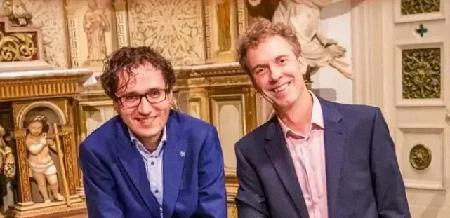 Passieconcert - Erbarme Dich — achtergrondafbeelding