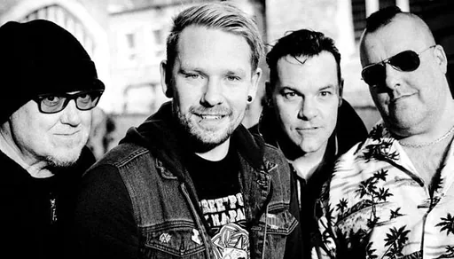 Peter & The Test Tube Babies (UK) + Disturbance + De Badslippers · Bibelot, Dordrecht · Thu, 10 Dec 2026