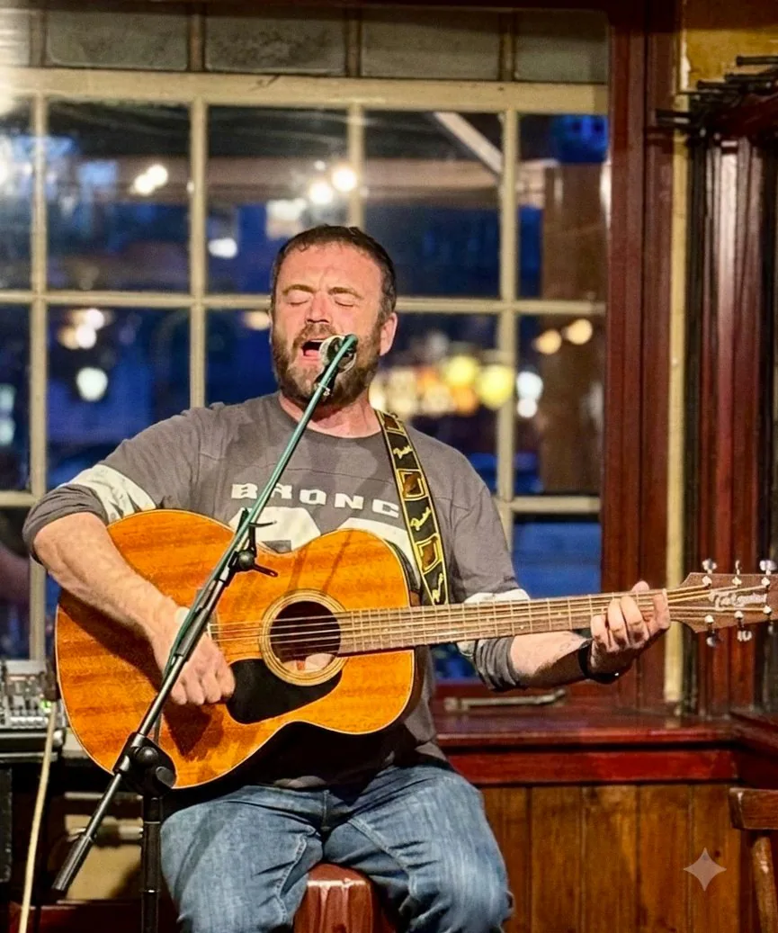 Petty Kingdom (Solo) · Mulligans Irish Music Bar, Amsterdam · Fri, 30 Oct 2026