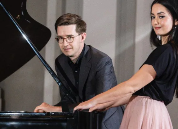 Pianoduo Scholtes & Janssens — achtergrondafbeelding