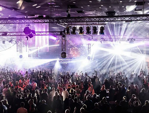 Pump Up The 90's · De Bonte Wever, Assen · Sat, 23 Jan 2027