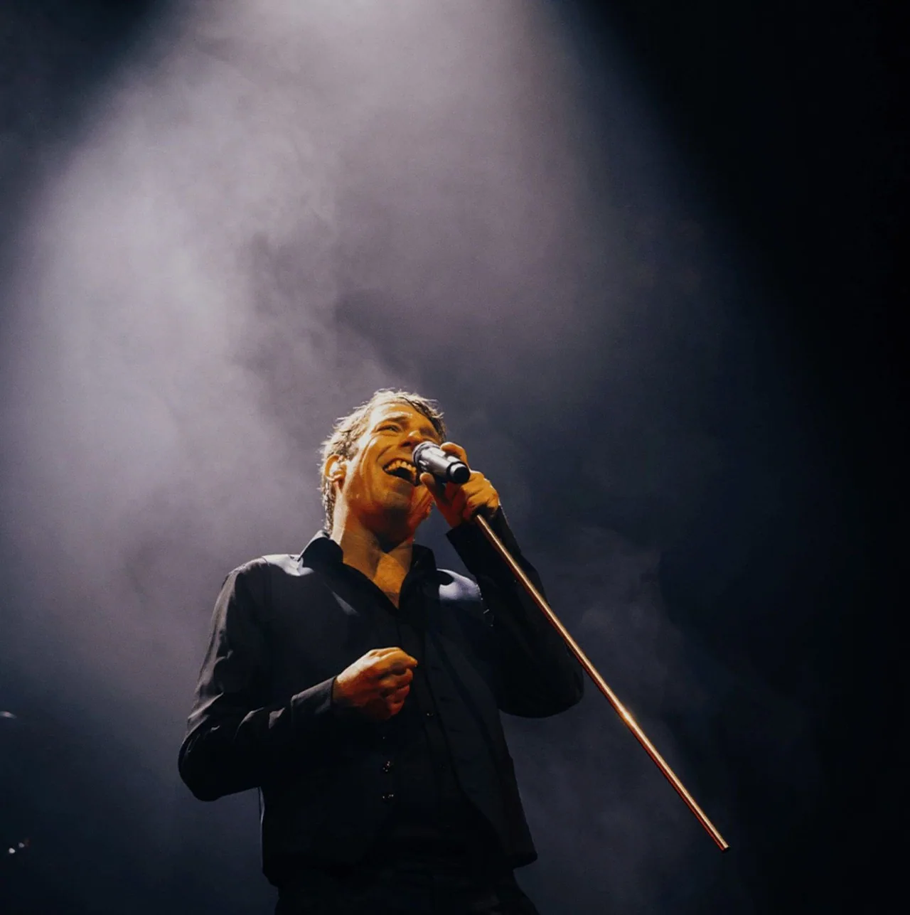 Queen Must Go On — achtergrondafbeelding