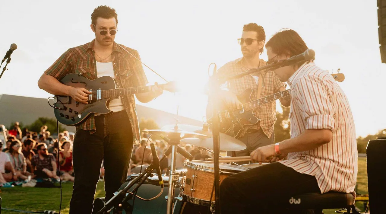 Rattlesnake Milk · Cultureel Café De Amer, Amen · do 10 sep 2026