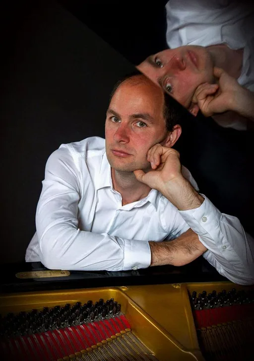 Robert Poortinga · Theater De Winsinghhof, Roden · zo 20 dec 2026