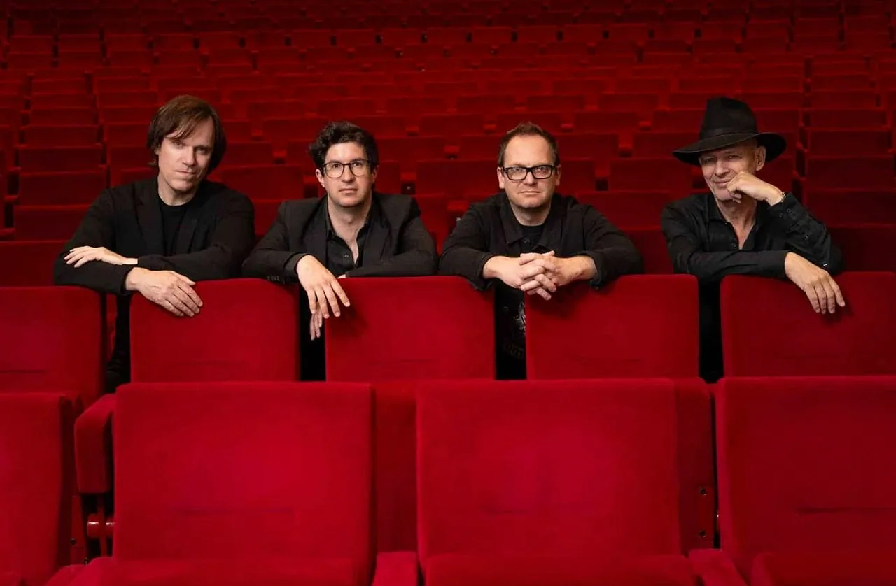 Rock 4 · Het Klooster, Woerden · za 12 dec 2026