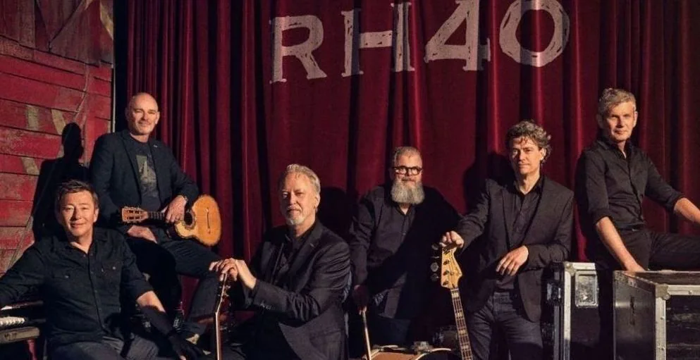 Rowwen Hèze - Rhobijn (reprise) — achtergrondafbeelding