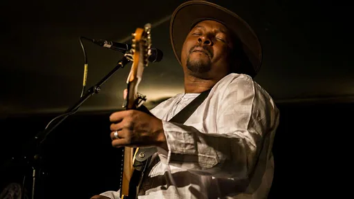Samba Touré: Ali Farka Touré songbook · Grounds, Rotterdam · za 17 okt 2026