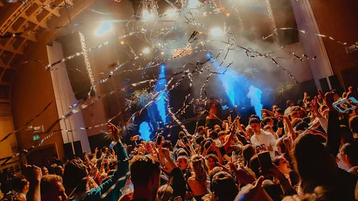 Terug in de Tijd · Luxor Live, Arnhem · vr 6 nov 2026