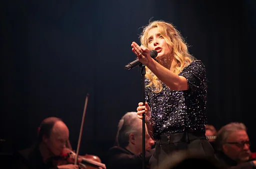 Tess Merlot & Residentie Orkest – Chansons en live · De Goudse Schouwburg, Gouda · zo 15 nov 2026