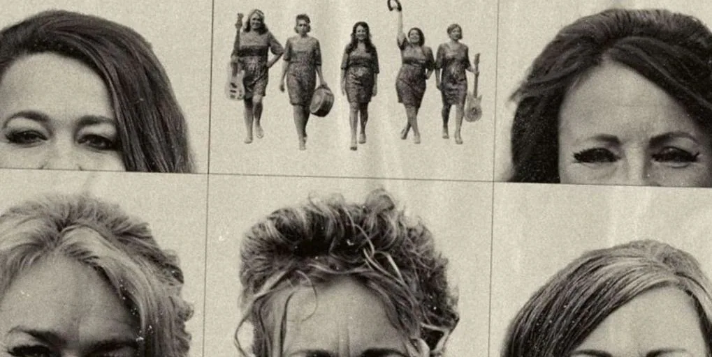 The Bluebettes - Come Together - The Bluebettes doen The Beatles — background image