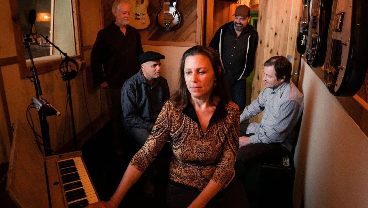 The Delines · Zonnehuis, Amsterdam · Tue, 16 Mar 2027