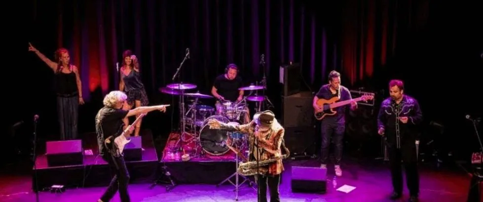 THE HAGUE BLUES — achtergrondafbeelding