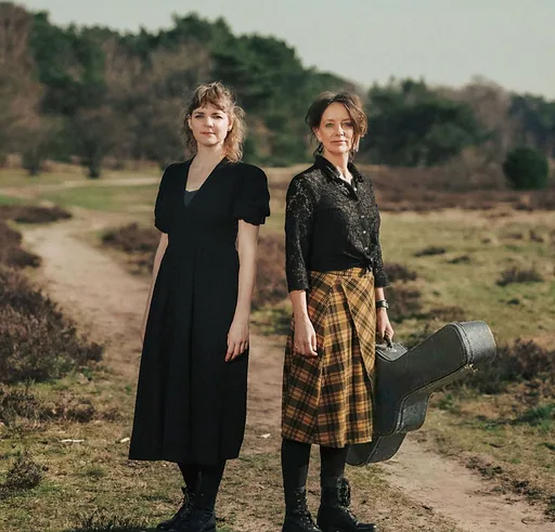 The Lasses · PLT - Theater Heerlen, Heerlen · vr 12 feb 2027