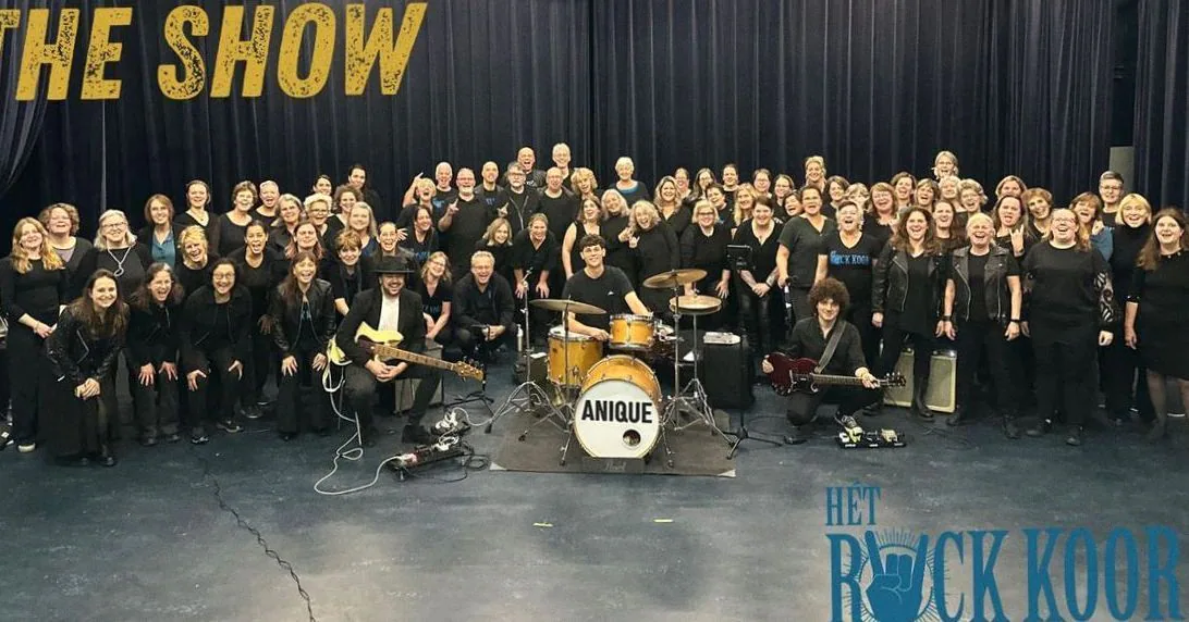 The Show - ROCKkoor Tilburg — background image