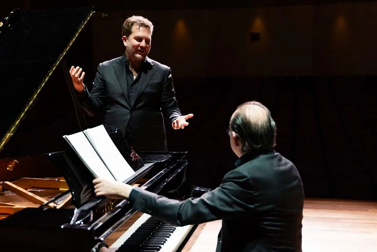 Thomas Oliemans & Paolo Giacometti – Dichterliebe · Leidse Schouwburg - Stadsgehoorzaal, Leiden · za 29 mei 2027