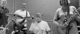 Throwback Thursday: The Deaf Neatles · Poppodium Duycker, Hoofddorp · do 24 sep 2026