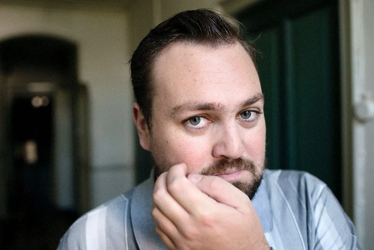 Tim Knol — achtergrondafbeelding