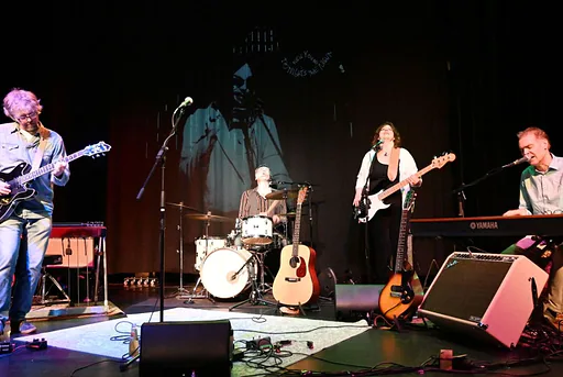 Tonight is the night — Neil Young Tribute · Theater t Onderdak, Sassenheim · za 7 nov 2026