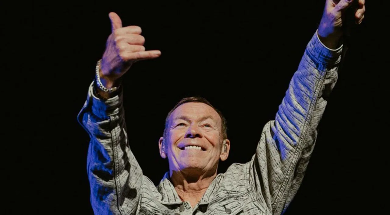 UB40 ft. Ali Campbell location_on — achtergrondafbeelding