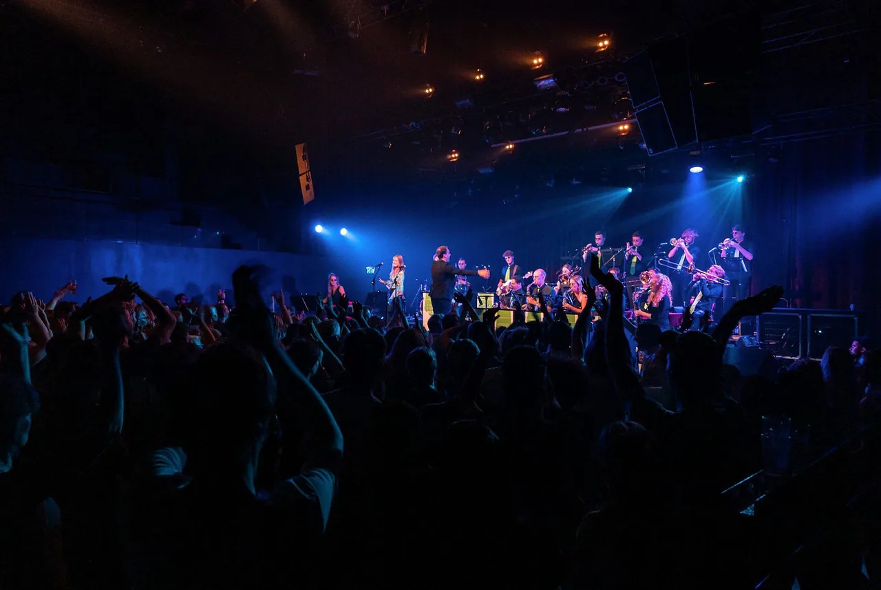 Utrechtse Studenten Bigband · TivoliVredenburg, Utrecht · ma 6 jul 2026
