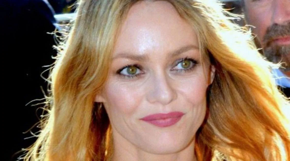 Vanessa Paradis — achtergrondafbeelding