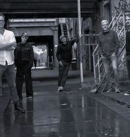 Vividly Frank · De Pul, Uden · Sat, 10 Oct 2026