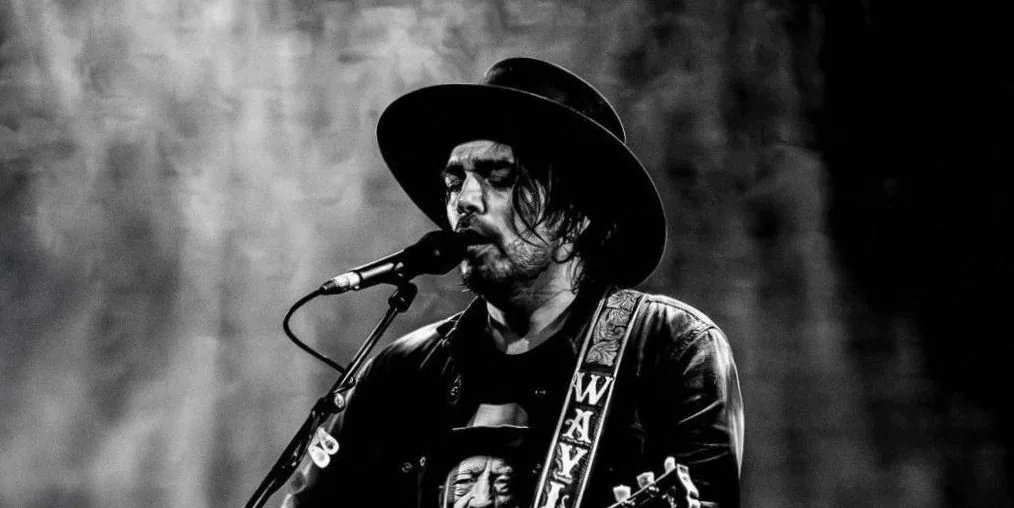 Waylon - Time Jumper — achtergrondafbeelding