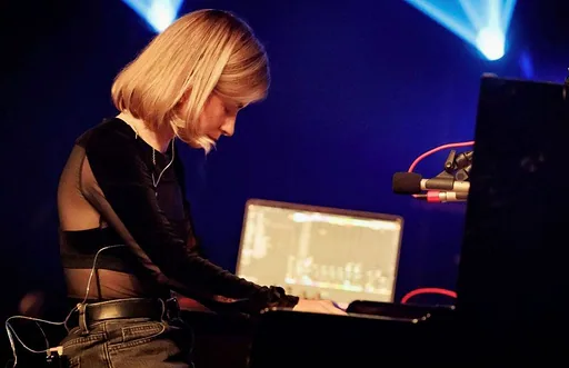 Yana Couto · Schouwburg Concertzaal Tilburg, Tilburg · za 8 mei 2027