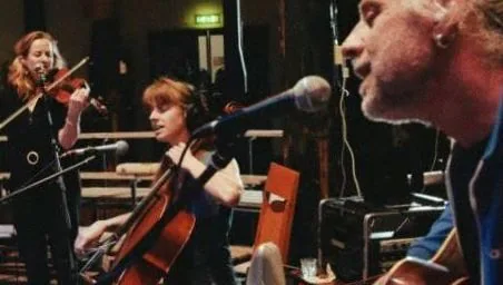 Yellofox · Trouble Tree Folkconcerts, Koudekerk aan den Rijn · vr 4 jun 2027