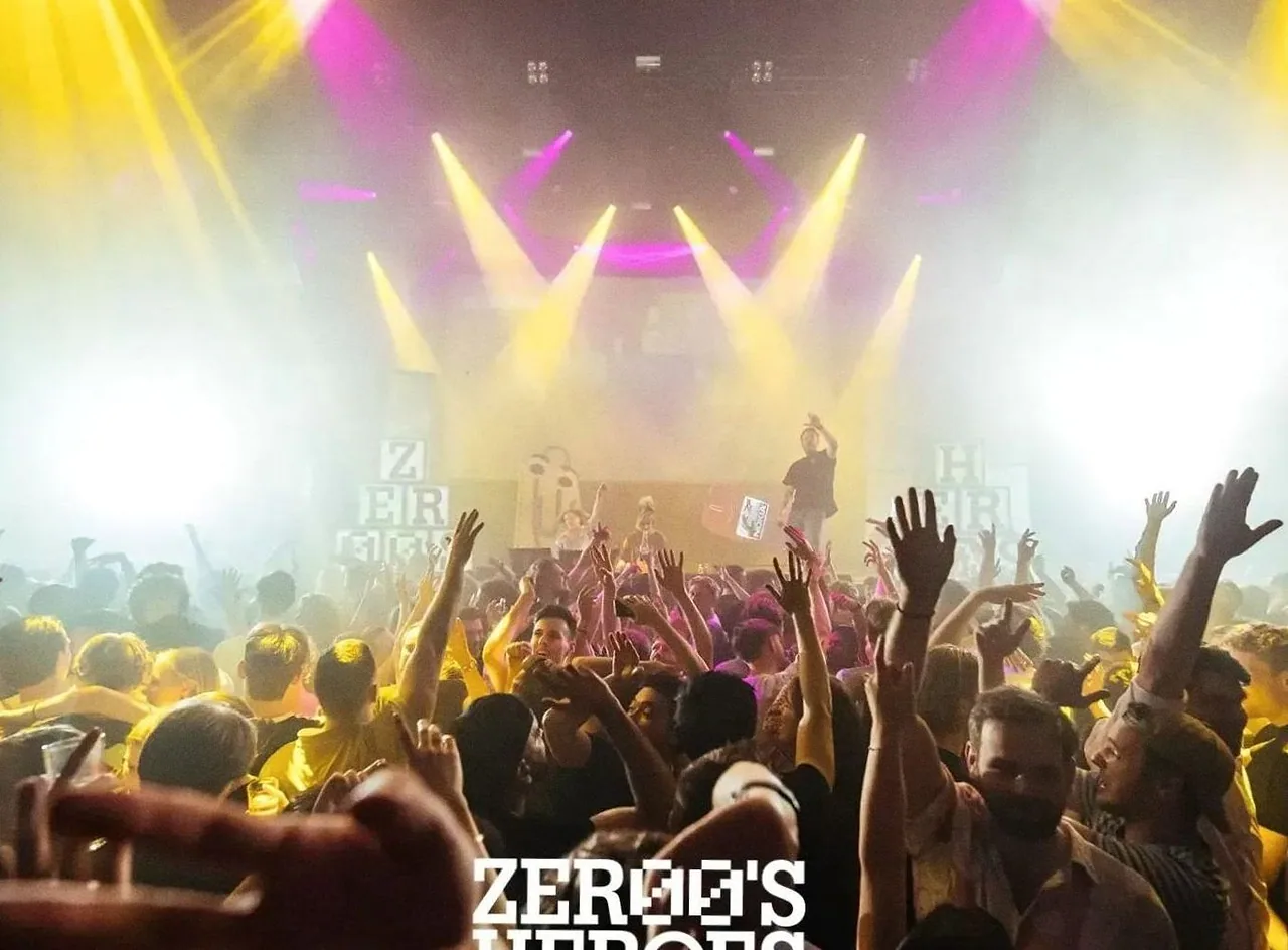 Zer00's Heroes — achtergrondafbeelding