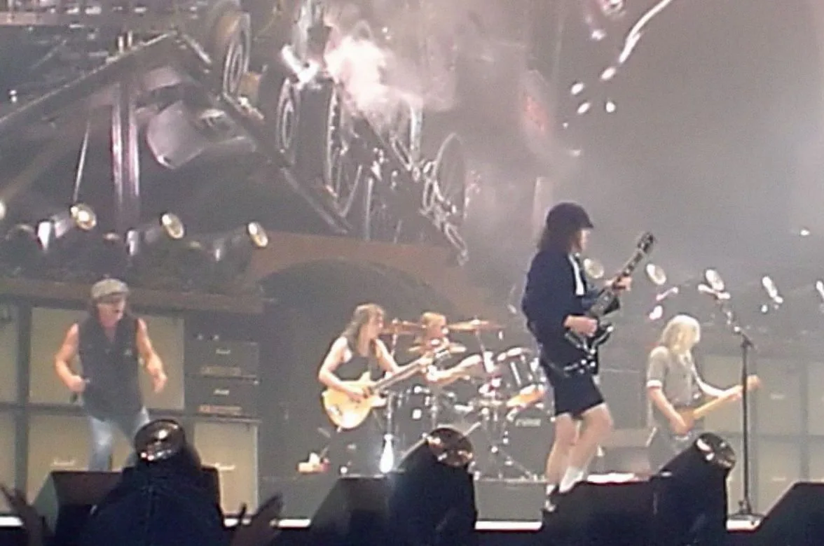 AC/DC concert Toronto geannuleerd na verwoestende 100 jaar storm