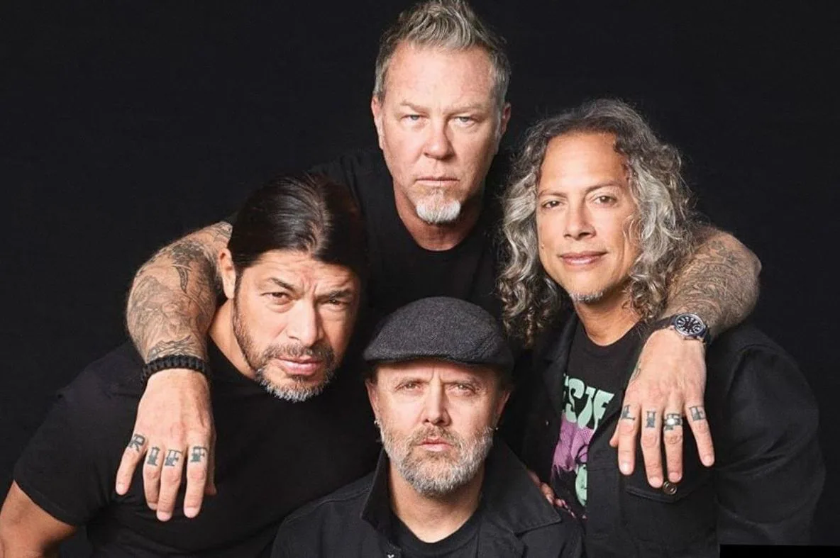 Metallica eert The Pogues en The Proclaimers met verrassingscovers in Ierland en Schotland