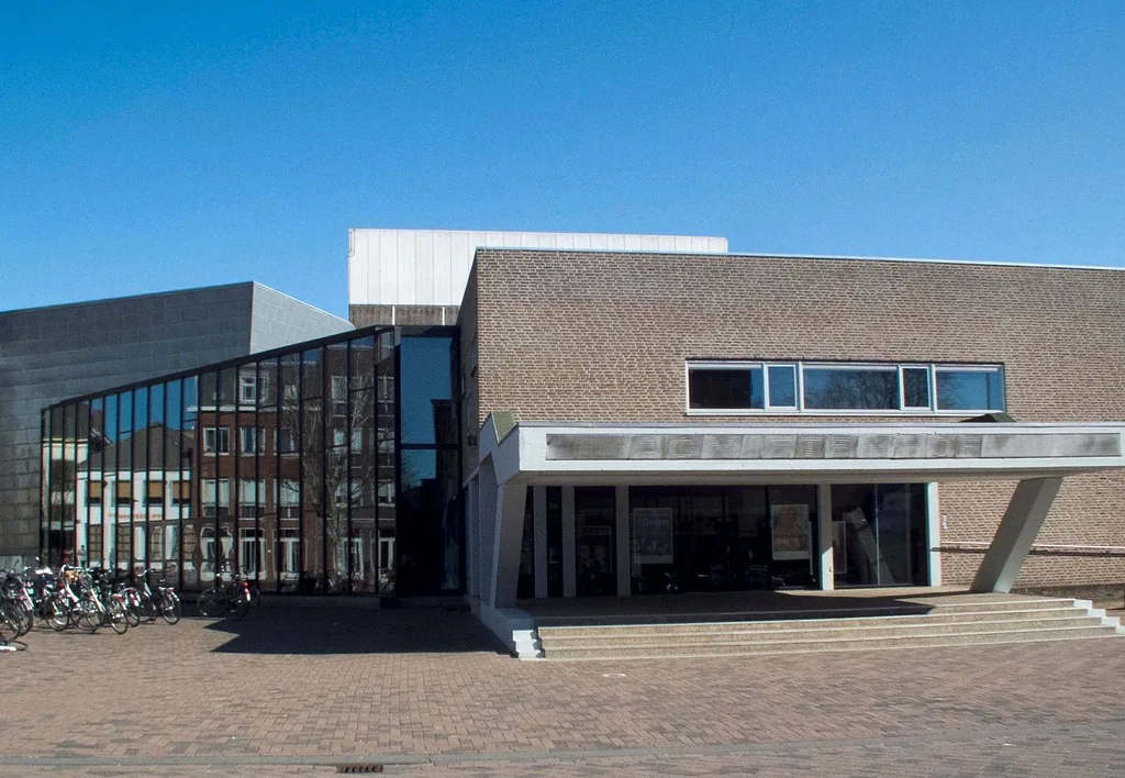 Schouwburg & Filmtheater Agnietenhof, Tiel