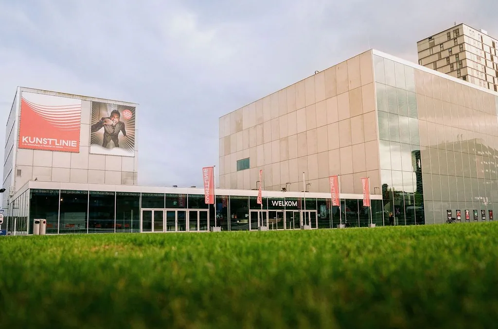 KAF Kunstlinie Almere Flevoland, Almere